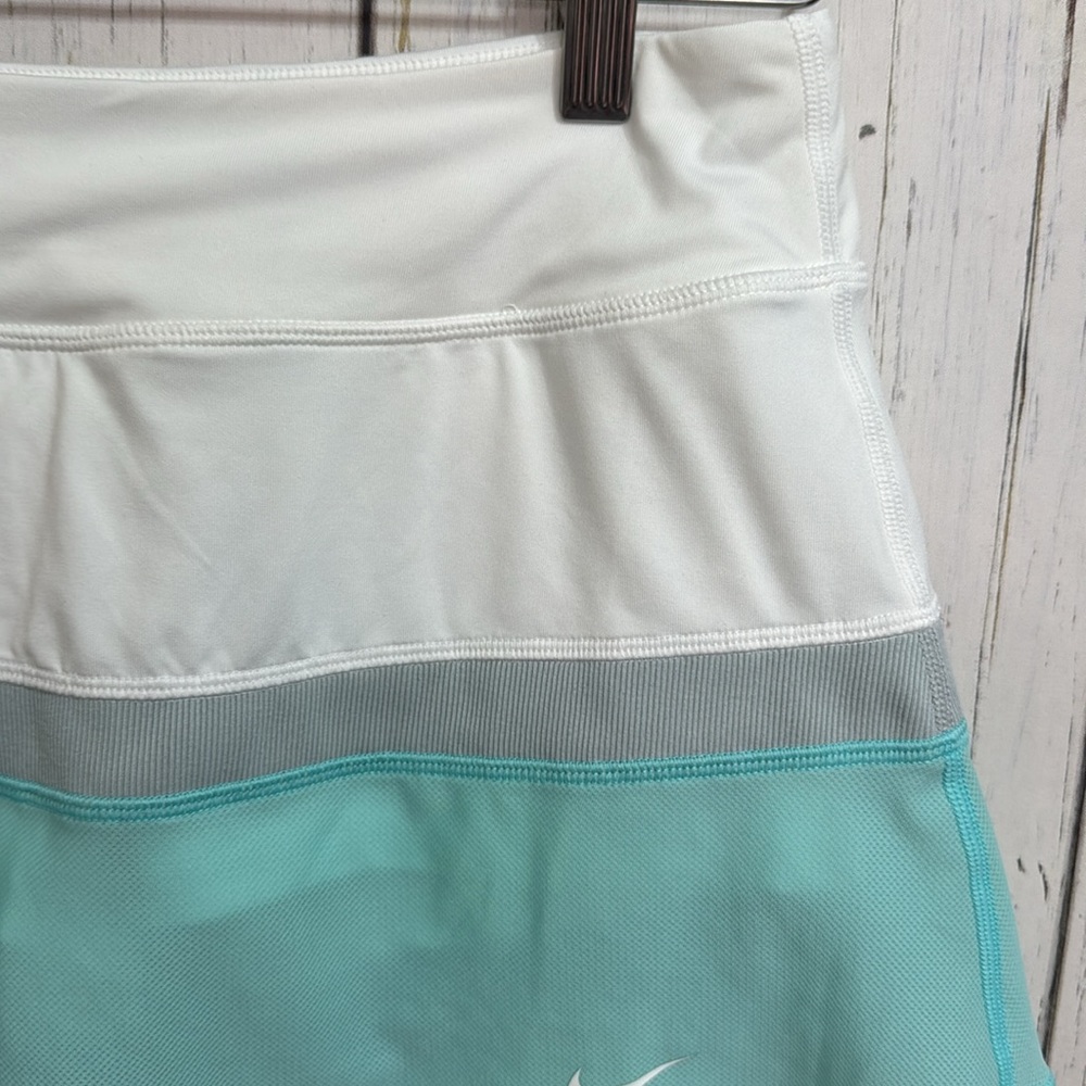 Nike Tennis Skirt - Picture 4 of 8